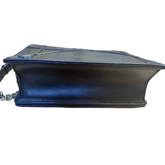 Christian Dior Diorama with Dragonfly Embellishments – Limited Edition EUC COA - Picture 5 of 12